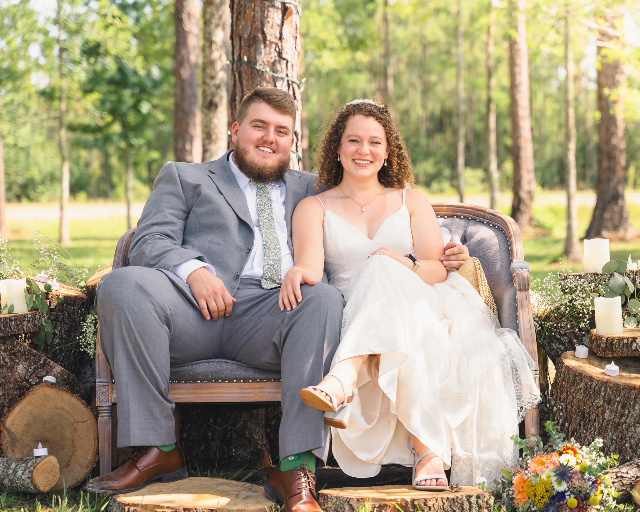 Mississippi wedding day timeline for bride and groom portraits