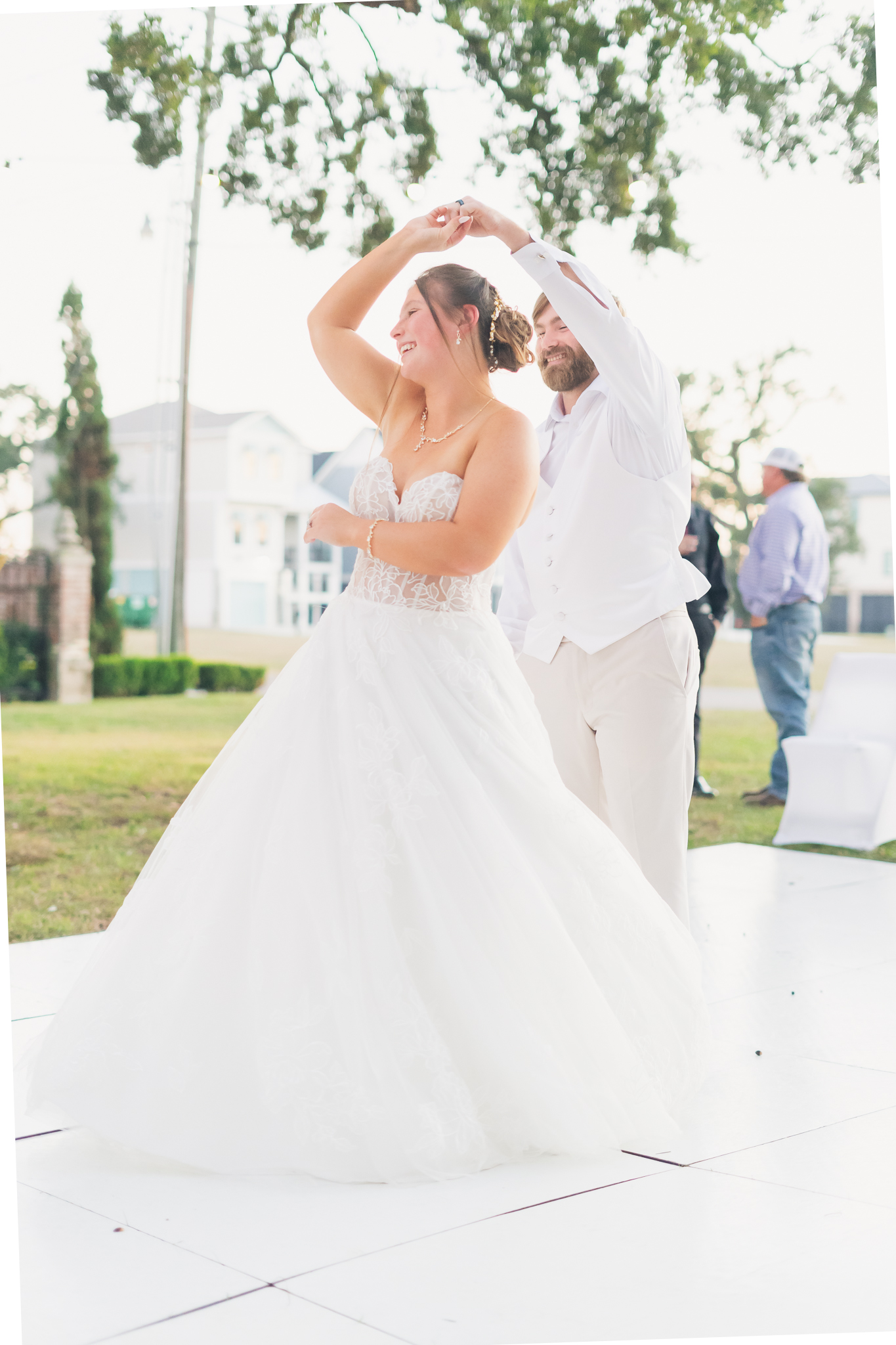 Mississippi Bride and Groom having their first dance together as married couple.